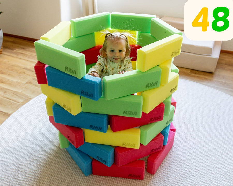 Round tower made of 48 RIWI® mini blocks